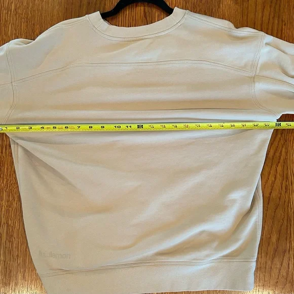 Lululemon Perfectly Oversized Sweatshirt - No tags see measurements - Size M - Picture 6 of 7